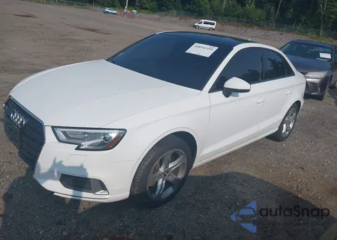 2017 Audi A3 2.0T Premium z USA, uszkodzony, nr VIN WAUB8GFF2H1025085